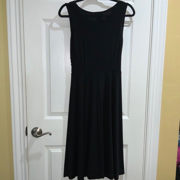 K Petite Collection fit & flare dress Sz 4P sleeveless ruched waist - Picture 6 of 9